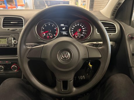 Volkswagen Golf 1.2 TSI S Euro 5 5dr 28