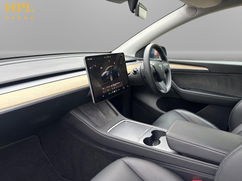 Tesla Model Y SUV 5dr Electric Auto RWD (346 ps) 14