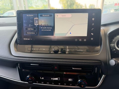Nissan Qashqai 1.3 DIG-T MHEV N-Connecta XTRON Euro 6 (s/s) 5dr 32