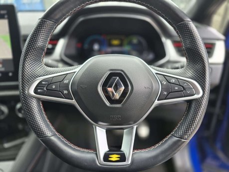 Renault Captur 1.6 E-TECH 9.8kWh RS Line SUV 5dr Petrol Plug-in Hybrid Auto Euro 6 (s/s) ( 34