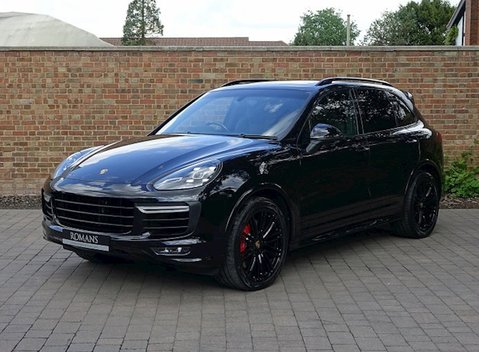 Porsche Cayenne Turbo 22