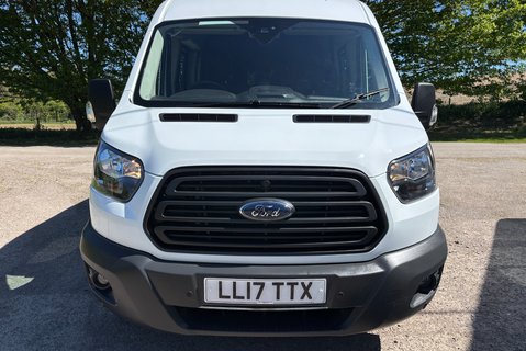 Ford Transit 350 L3H2 130 ps DCIV with Air Con & Sat Nav 10