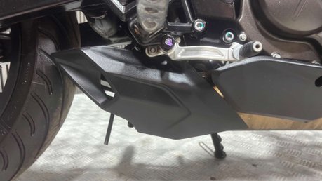 Aprilia Tuono 2025 25 PLATE 15BHP E5 SPORTS BIKE LEARNER ONLY 3K 30