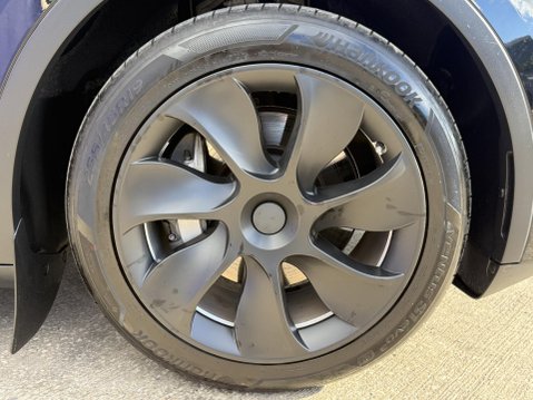 Tesla Model Y (Dual Motor) Long Range SUV 5dr Electric Auto 4WDE (384 bhp) 14