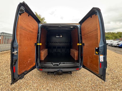 Ford Transit Custom 2.0 Transit Custom 320 Limited EcoBlue Auto 6