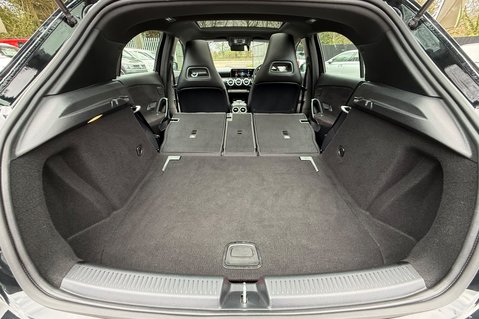 Mercedes-Benz A Class A 180 D AMG LINE PREMIUM PLUS - PAN ROOF -ELECTRIC SEATS 59