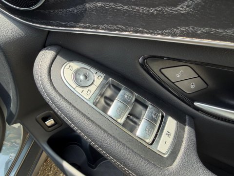 Mercedes-Benz GLC GLC 250 4MATIC AMG LINE 42