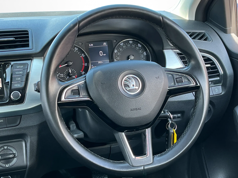 Skoda Fabia 1.2 TSI SE 5dr 14