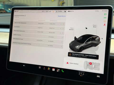 Tesla Model 3 (Dual Motor) Long Range Auto 4WDE 4dr 63