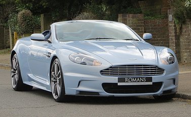 Aston Martin DBS Volante 1