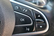 Renault Kadjar SIGNATURE NAV TCE AUTOMATIC..GLASS ROOF.9 SERVICES 28