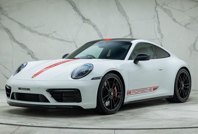 Porsche 911 Carrera 4 GTS (992)