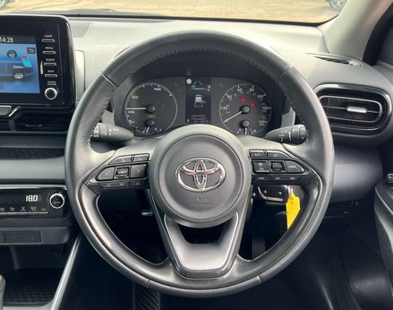 Toyota Yaris 1.5 Yaris Icon HEV CVT 5dr 20