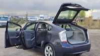 Toyota Prius 1.8 VVT-h T Spirit Hatchback 5dr Petrol Hybrid CVT Euro 5 (s/s) (136 ps) 9