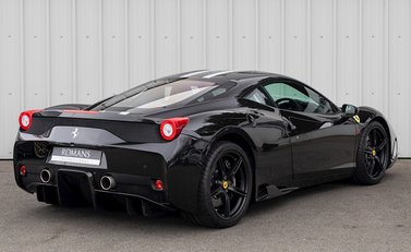 Ferrari 458 Speciale 7