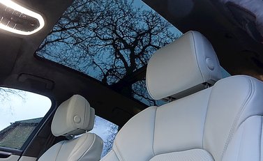 Porsche Macan Turbo 8