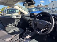 Ford Focus X 11