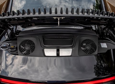 Porsche 911 (991.2) Carrera 4S 26