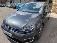 Volkswagen Golf GTE NAV DSG 8