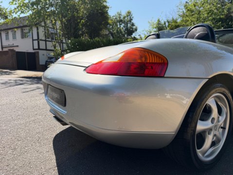 Porsche Boxster 2.7 986 2dr 30
