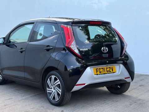 Toyota Aygo 1.0 Aygo X-Play TSS VVT-i 5dr 44