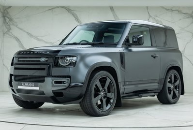 Land Rover Defender 90 V8 Carpathian Edition