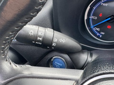 Toyota Rav4 2.5 VVT-h Dynamic CVT Euro 6 (s/s) 5dr 36