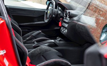 Ferrari 599 GTO LHD 14