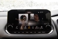 Nissan Qashqai DIG-T N-CONNECTA MHEV 16