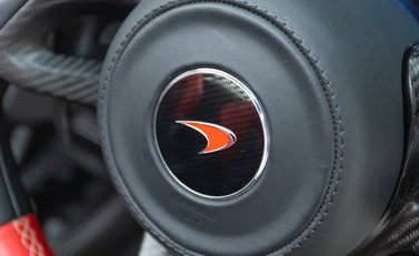 McLaren 570S Spider 26