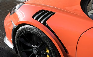 Porsche 911 GT3 RS (991) 28