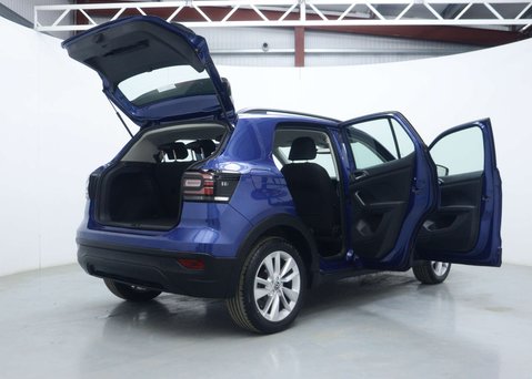 Volkswagen T-Cross 1.0 TSI SE SUV 5dr Petrol DSG Euro 6 (s/s) (110 ps) 54