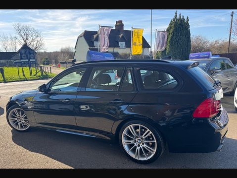 BMW 3 Series 2.0 318d M Sport Touring Steptronic Euro 5 5dr 4