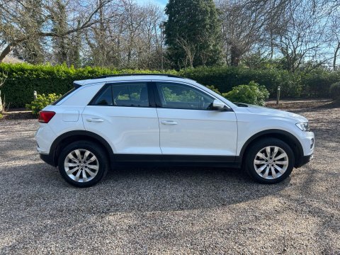 Volkswagen T-Roc 1.0 TSI SE Euro 6 (s/s) 5dr 7