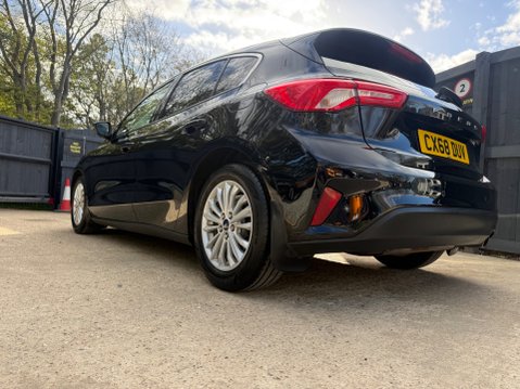 Ford Focus 1.0T EcoBoost Titanium Hatchback 5dr Petrol Auto Euro 6 (s/s) (125 ps) 13