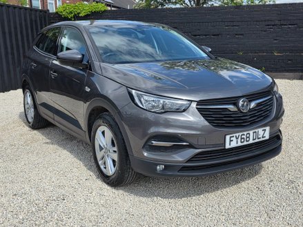 Vauxhall Grandland X 1.5 Turbo D BlueInjection SE Euro 6 (s/s) 5dr