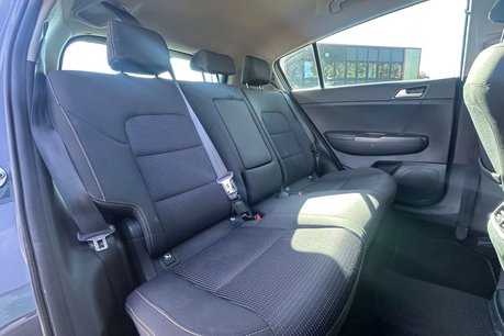 Kia Sportage 1.7 CRDi 2 SUV 5dr Diesel Manual Euro 6 (s/s) (114 bhp) 15
