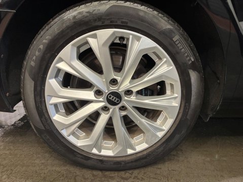 Audi A4 2.0 TDI 30 Technik S Tronic Euro 6 (s/s) 5dr 39