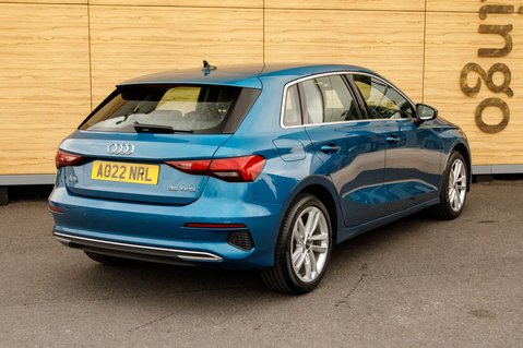 Audi A3 SPORTBACK TFSI SPORT MHEV 2
