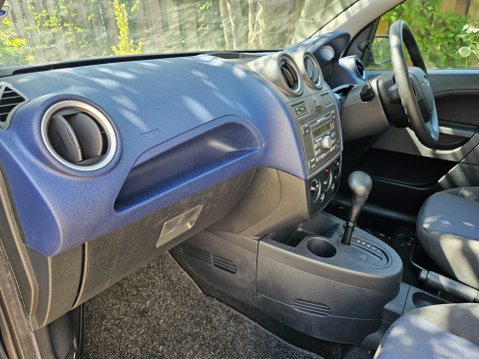 Ford Fiesta STYLE CLIMATE 16V 17