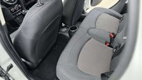 Mini Hatch 1.5 Cooper Hatchback 5dr Petrol Steptronic Euro 6 (s/s) (136 ps) 36