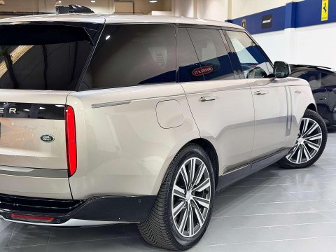 Land Rover Range Rover 3.0 P440e 38.2kWh SE SUV 5dr Petrol Plug-in Hybrid Auto 4WD Euro 6 (s/s) (4 17