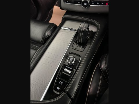 Volvo XC90 2.0h T8 Twin Engine 11.6kWh R-Design Pro Auto 4WD Euro 6 (s/s) 5dr 12