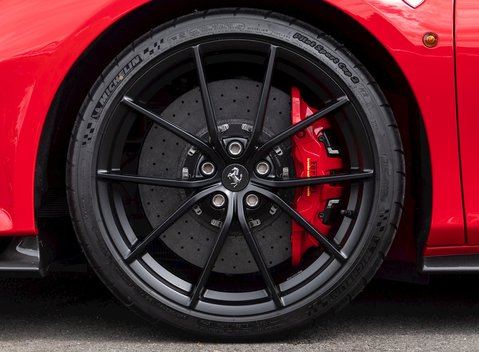 Ferrari 488 Pista 10