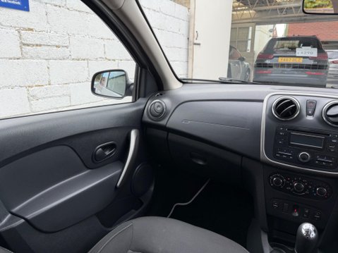 Dacia Sandero 1.5 dCi Laureate Euro 5 5dr 43