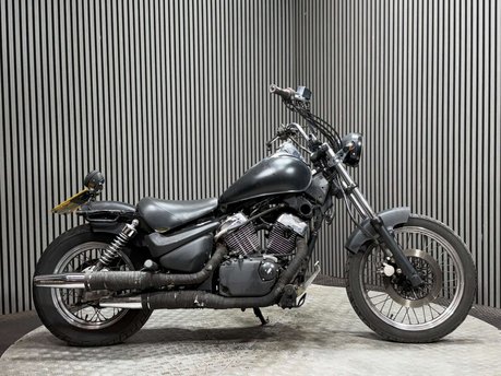 Suzuki Intruder 125 VL 2001 ONLY 13K CRUISER V TWIN PROJECT BIKE 125CC LEARNER