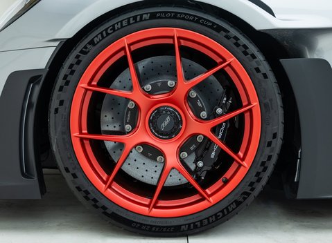 Porsche 911 GT3 RS (992) 36