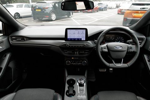 Ford Focus ST-LINE X TDCI 3