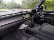 Land Rover Defender D250 SE County Edition 8