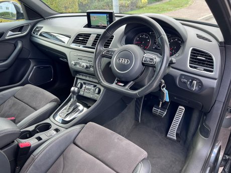 Audi Q3 1.4 TFSI CoD Black Edition S Tronic Euro 6 (s/s) 5dr 18